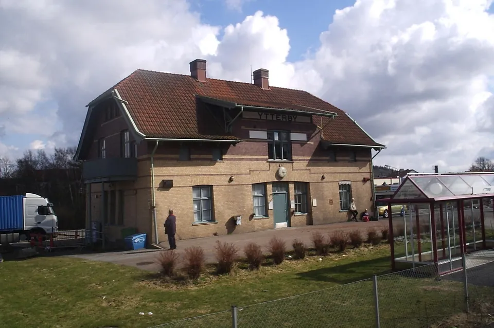 Ytterby järnvägsstation vid Bohusbanan